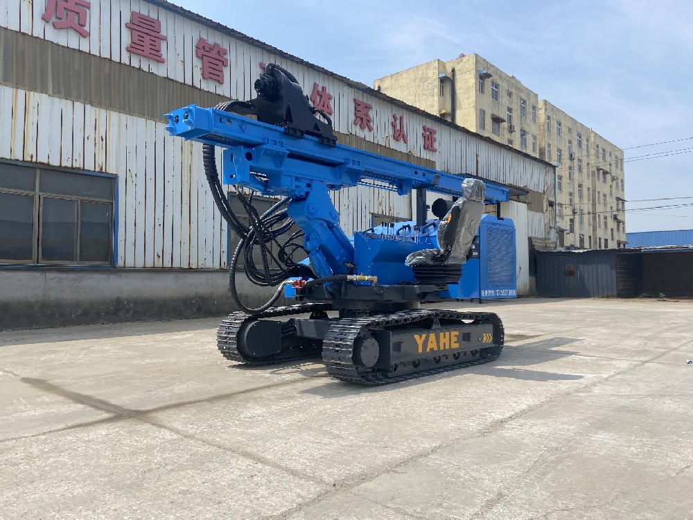 光伏打桩机新疆光伏桩安装施工